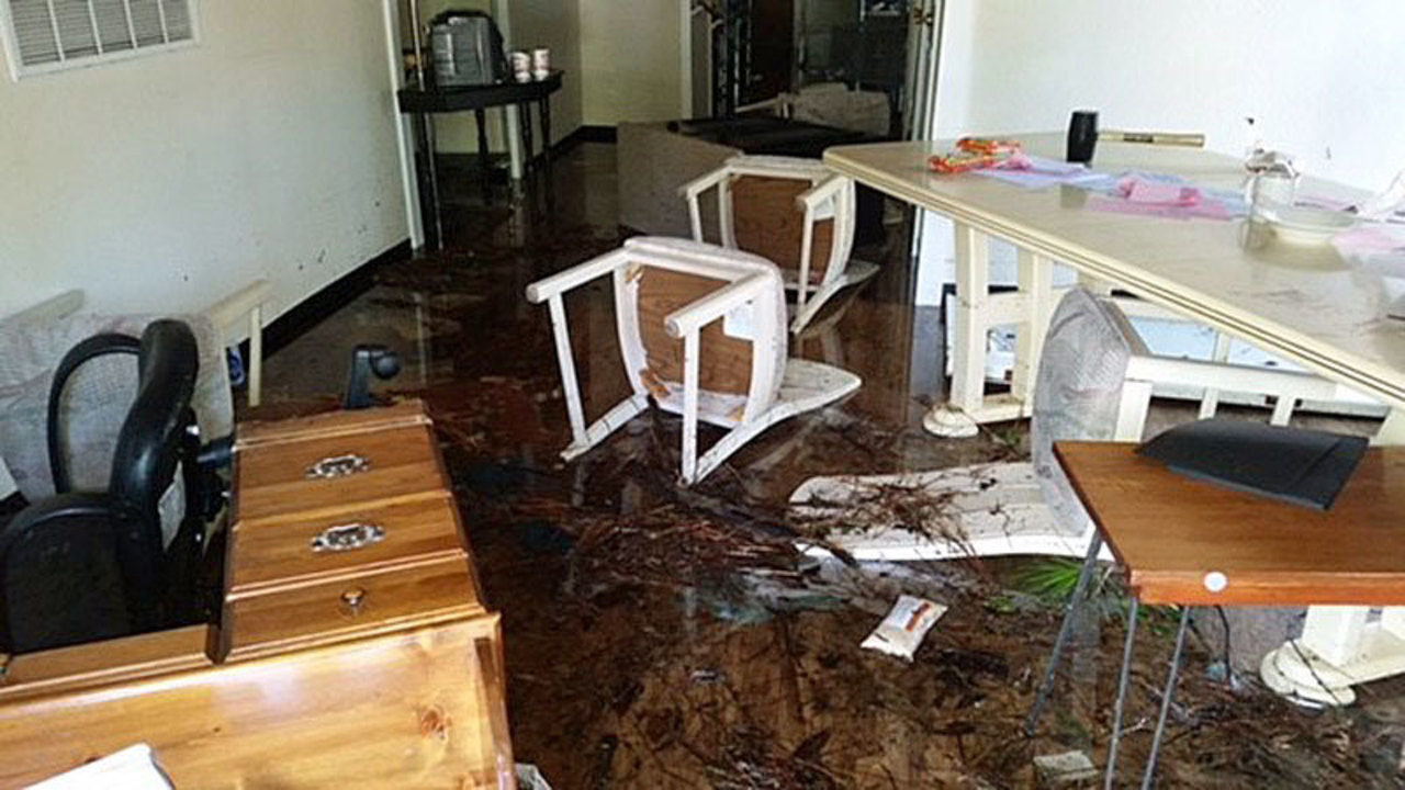 Community comes together to help rebuild food pantry destroyed by Hermine - WJXT Jacksonville