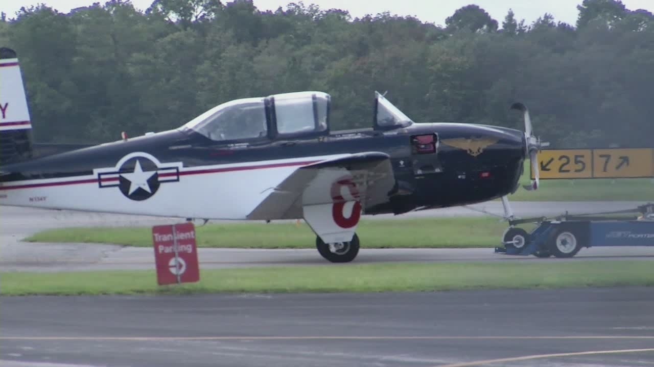 Plane lands without landing gear at Herlong Airport