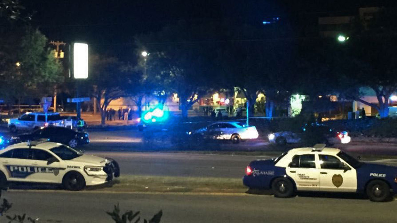 2 dead, 2 injured in shooting at Tallahassee restaurant