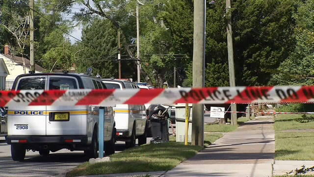 Man runs into restaurant after shooting