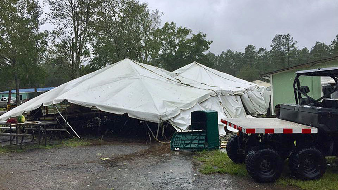 Jax zoo remains open, Catty Shack Ranch severely damaged