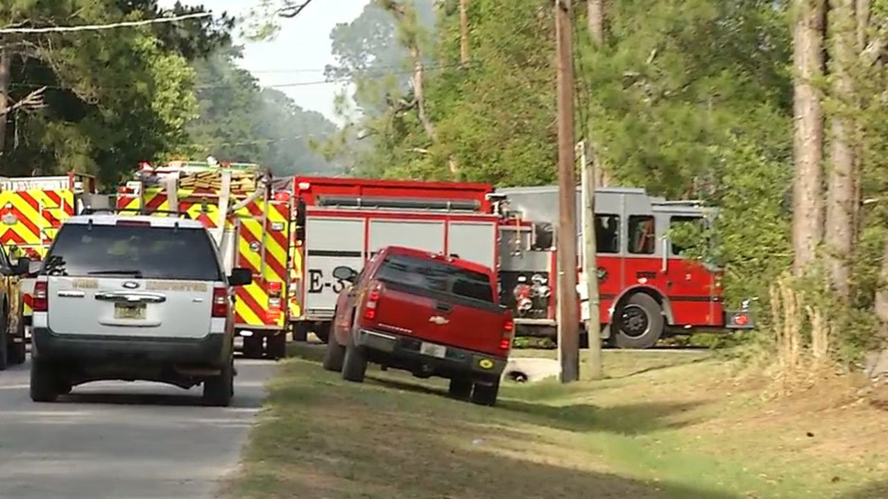 Brush fire south of Pomona Park damages home, forces evacuations