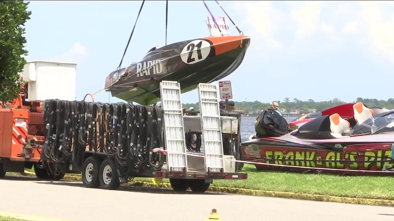 boat crash jacksonville florida central florida firefighter dies in powerboat crash on st boat crash jacksonville florida central florida firefighter dies in powerboat crash on st
