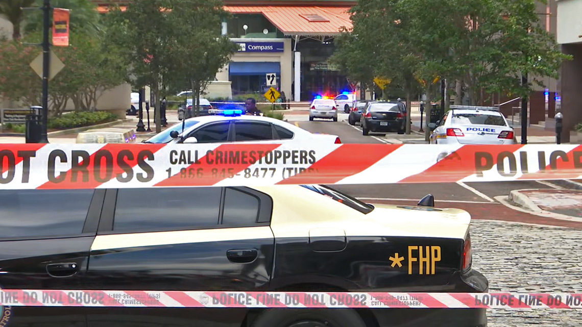 Shooter dead after mass shooting at Jacksonville Landing
