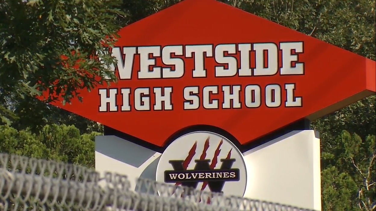 ExWestside High coach loses teaching license over sexual...