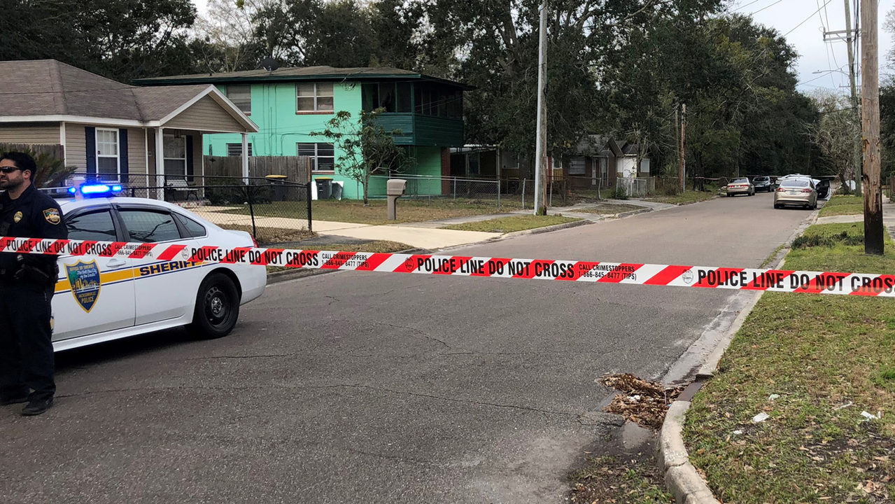 Jacksonville police investigate death in Moncrief Park...