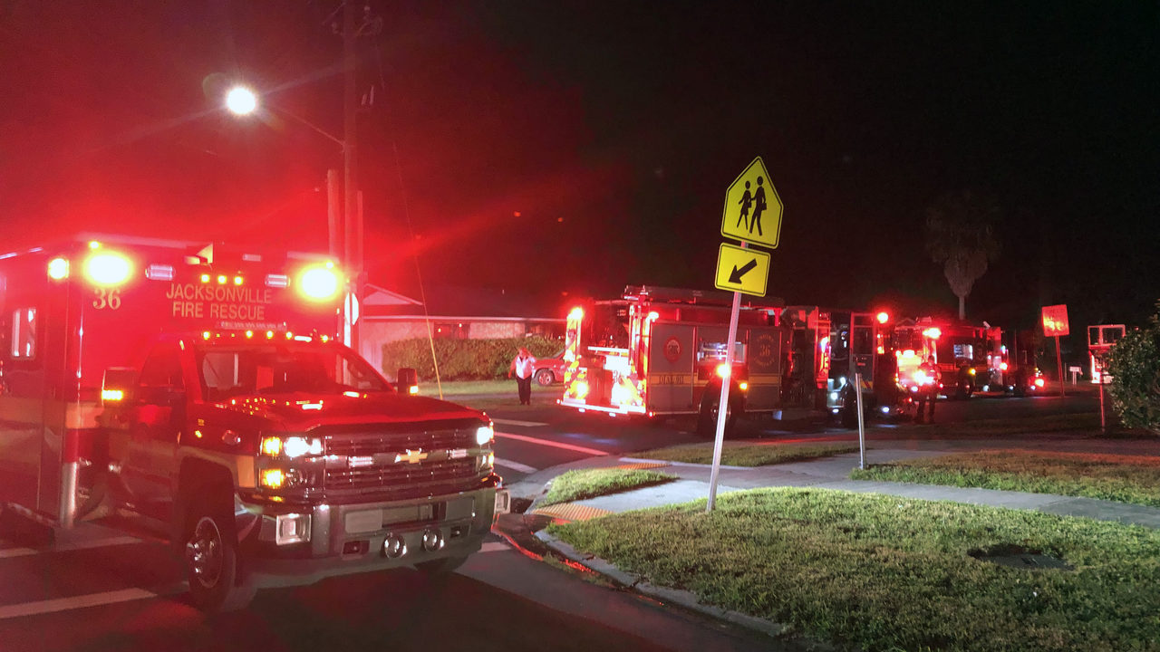 3 rescued from overnight house fire in Sherwood Forest