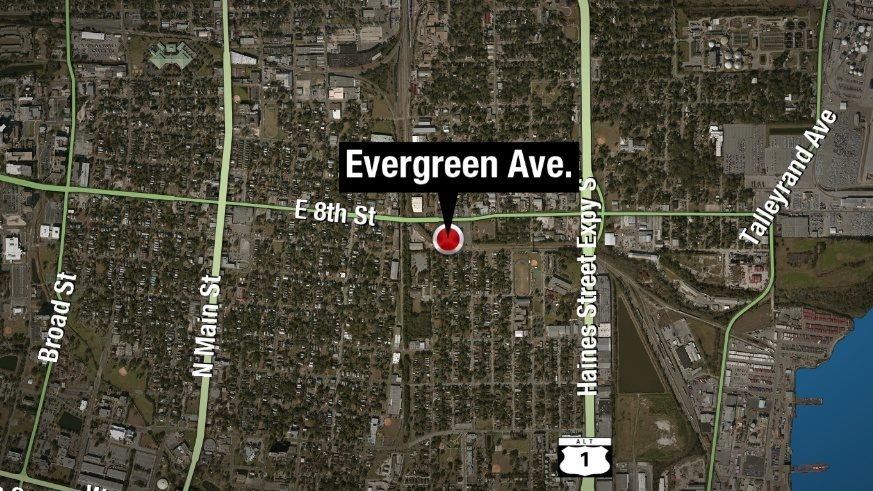 Woman shot on Evergreen Ave., according to JSO